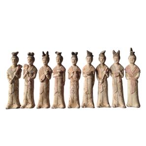 Tang lady pottery figurines 